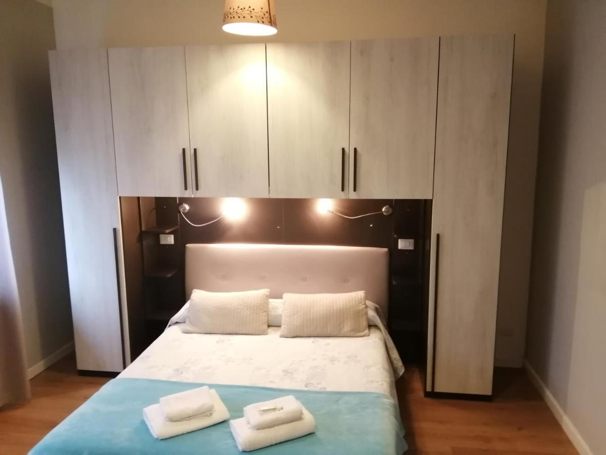 Gira Guest house